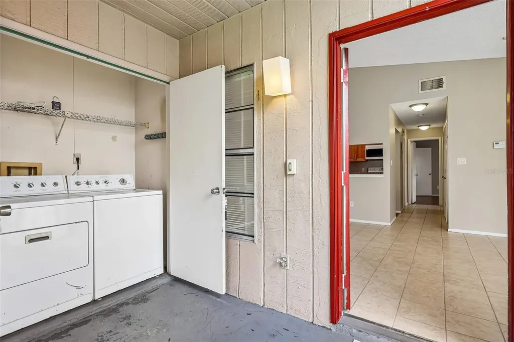 4842 S Semoran Boulevard Orlando FL 32822