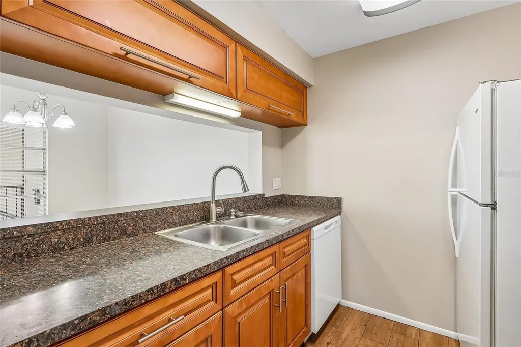 4842 S Semoran Boulevard Orlando FL 32822