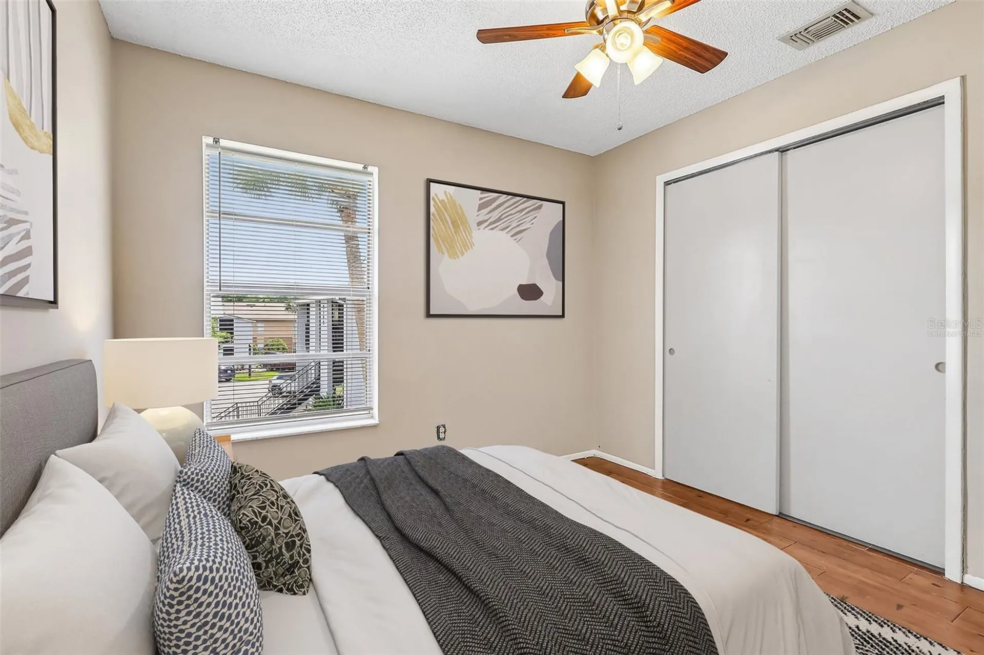 4842 S Semoran Boulevard Orlando FL 32822