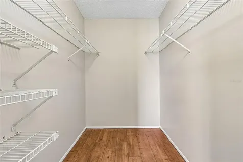 4842 S Semoran Boulevard Orlando FL 32822