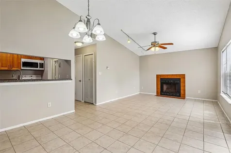 4842 S Semoran Boulevard Orlando FL 32822