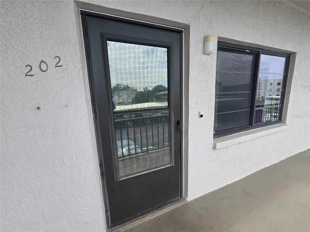 7941 58th Avenue N St Petersburg FL 33709