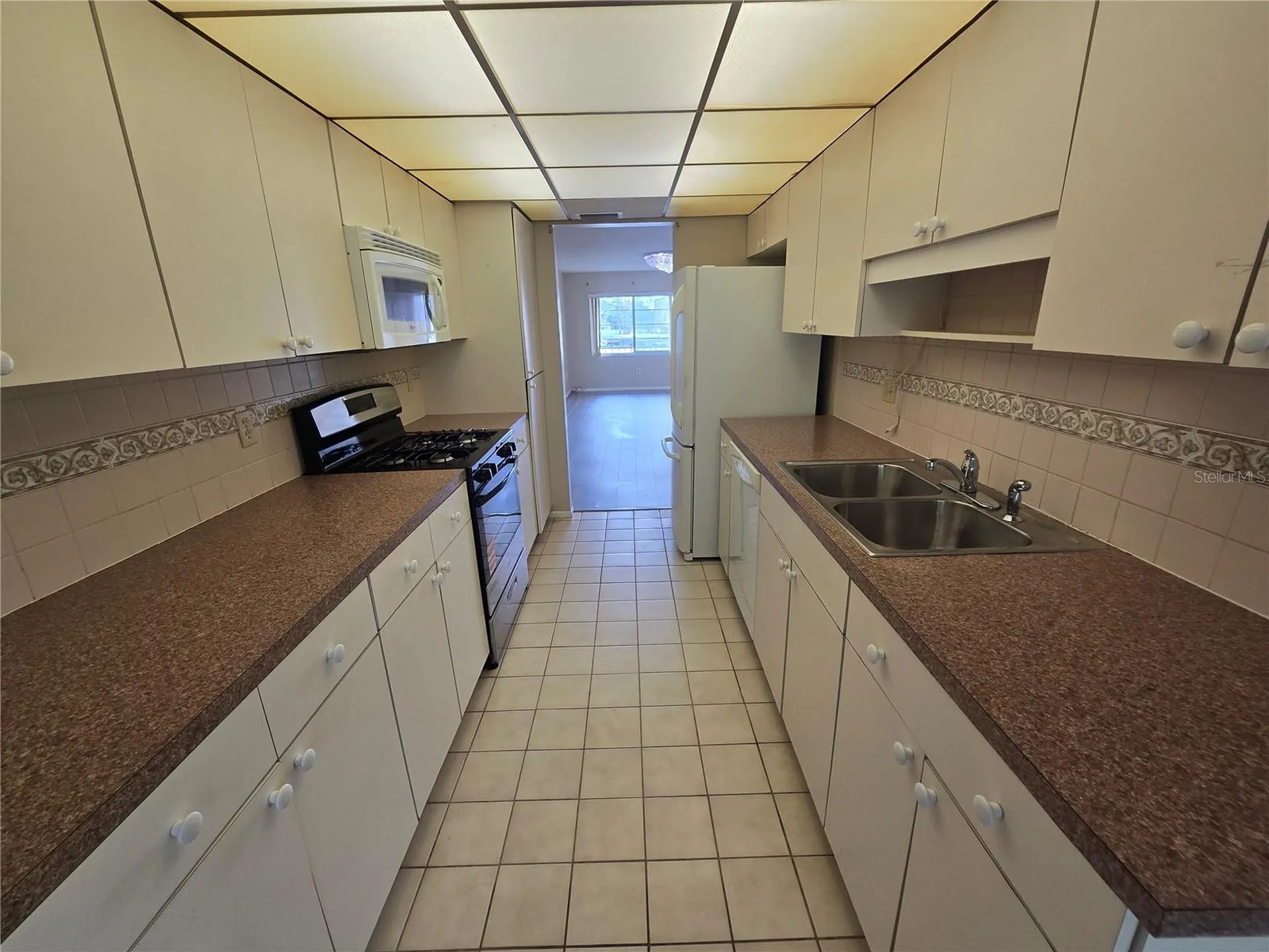 7941 58th Avenue N St Petersburg FL 33709