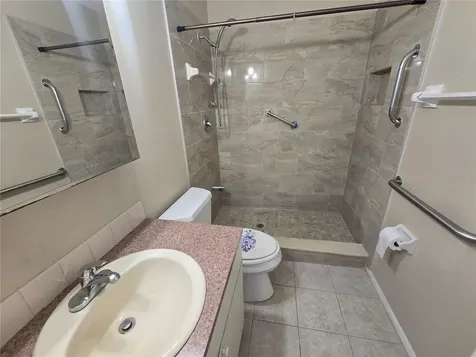 7941 58th Avenue N St Petersburg FL 33709