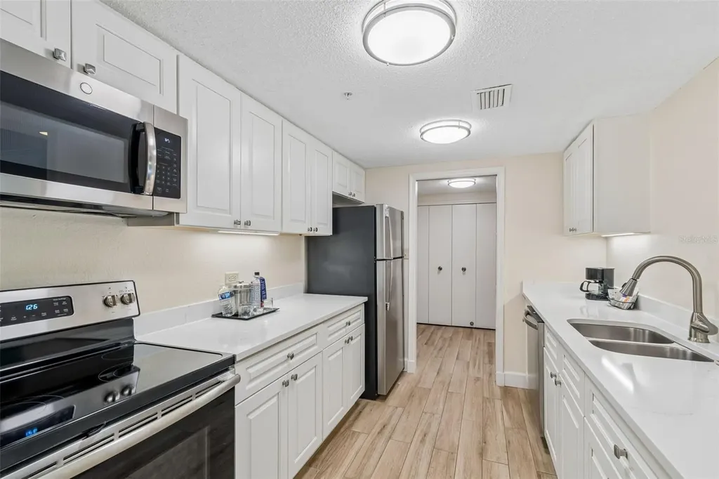 36750 Us Highway 19 Palm Harbor FL 34684