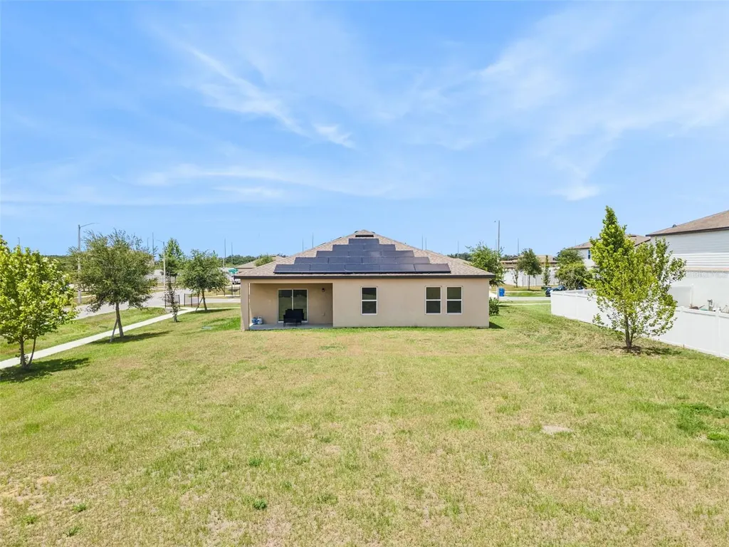 903 Shimmering Oaks Lane Seffner FL 33584