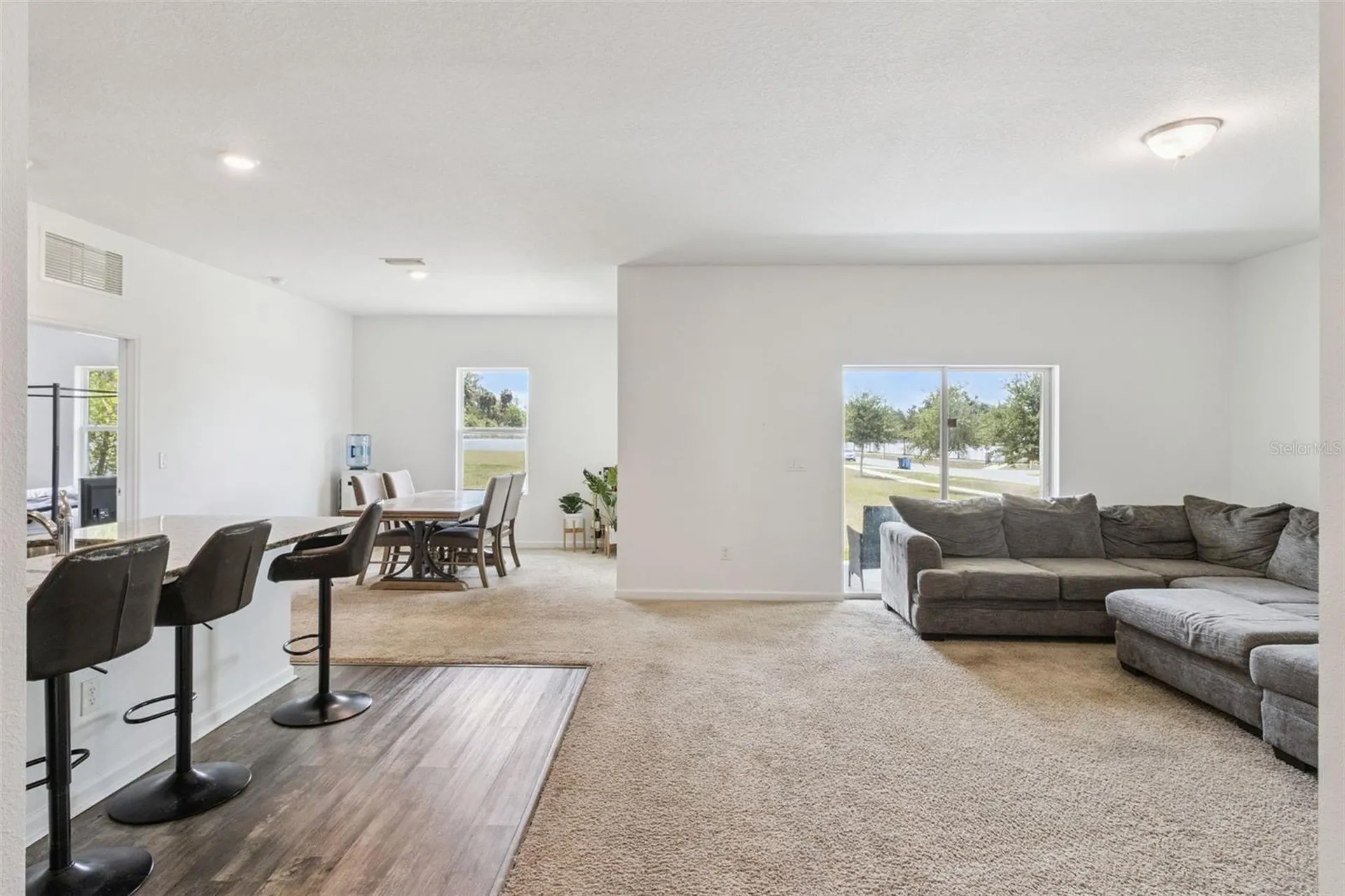 903 Shimmering Oaks Lane Seffner FL 33584
