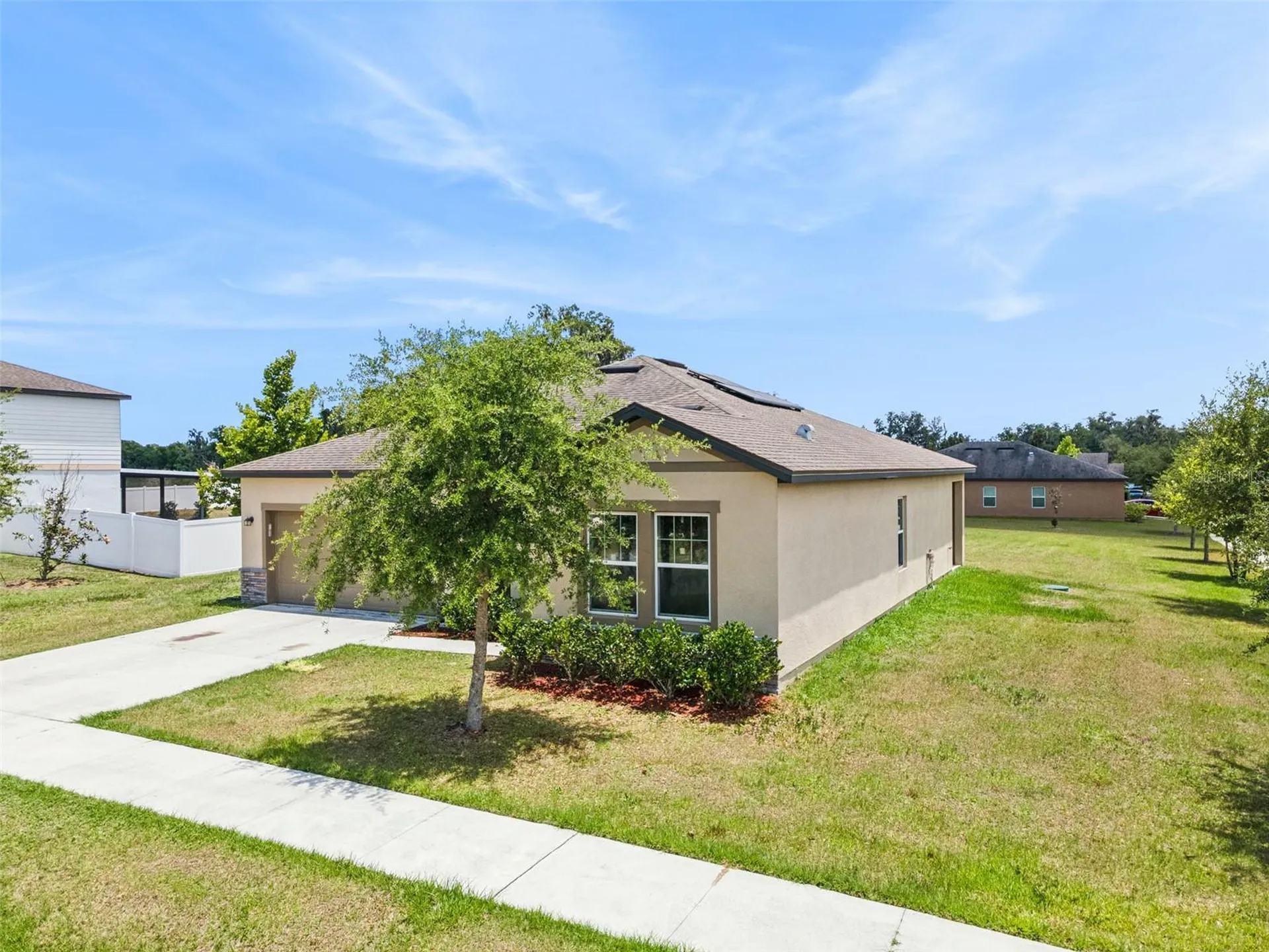 903 Shimmering Oaks Lane Seffner FL 33584