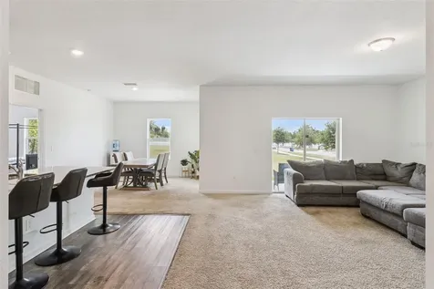 903 Shimmering Oaks Lane Seffner FL 33584