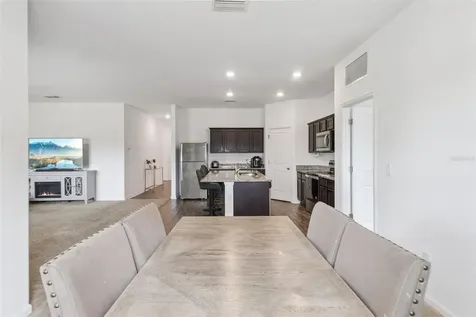 903 Shimmering Oaks Lane Seffner FL 33584
