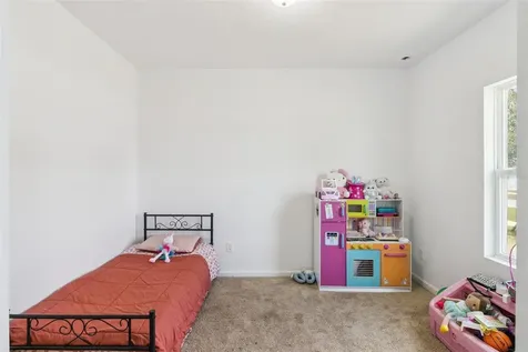 903 Shimmering Oaks Lane Seffner FL 33584
