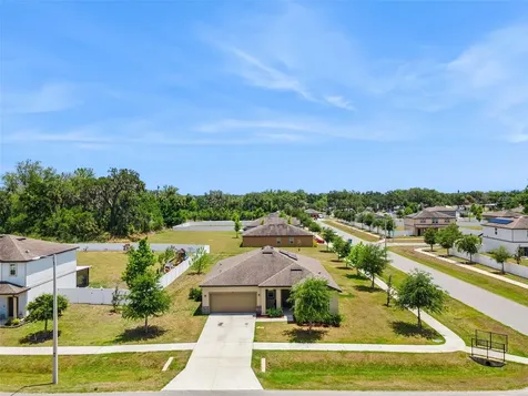 903 Shimmering Oaks Lane Seffner FL 33584
