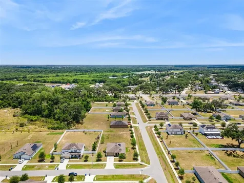 903 Shimmering Oaks Lane Seffner FL 33584