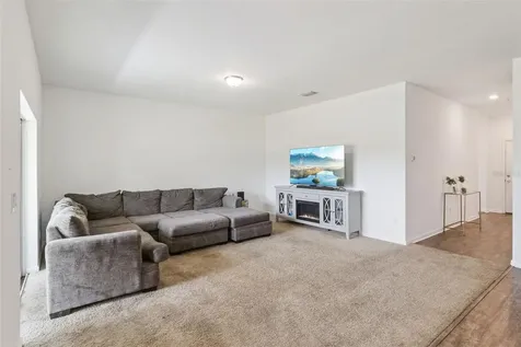 903 Shimmering Oaks Lane Seffner FL 33584