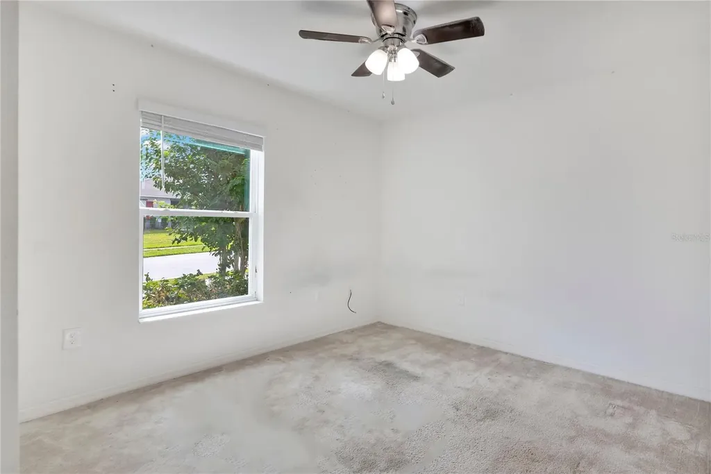 2465 Begonia Street Mascotte FL 34753