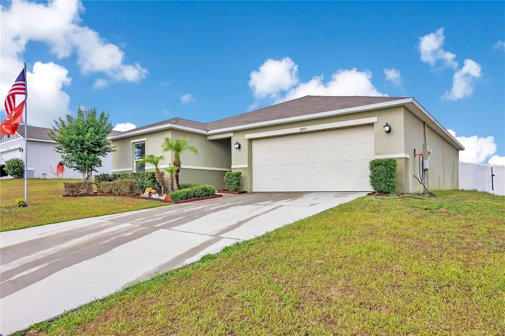 2465 Begonia Street Mascotte FL 34753