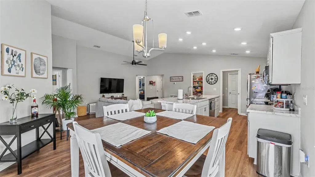 2025 Harvest Landing Circle Lakeland FL 33810