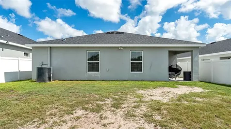 2025 Harvest Landing Circle Lakeland FL 33810