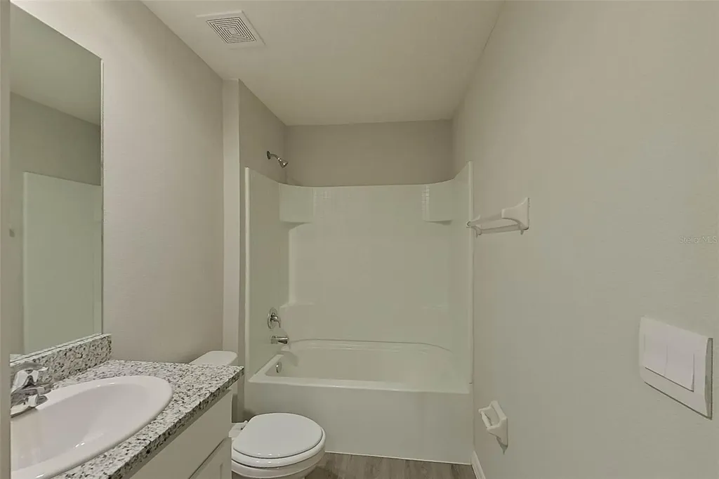 8665 SW 44th Court Ocala FL 34476