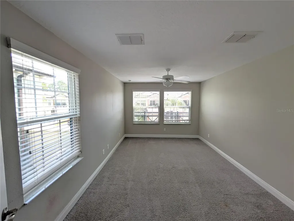 11451 Crowned Sparrow Lane Tampa FL 33626