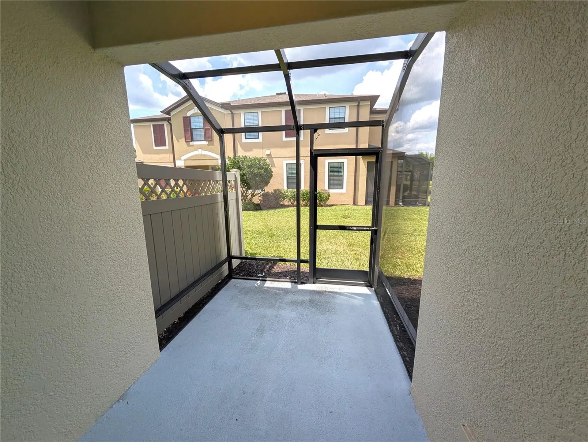 11451 Crowned Sparrow Lane Tampa FL 33626