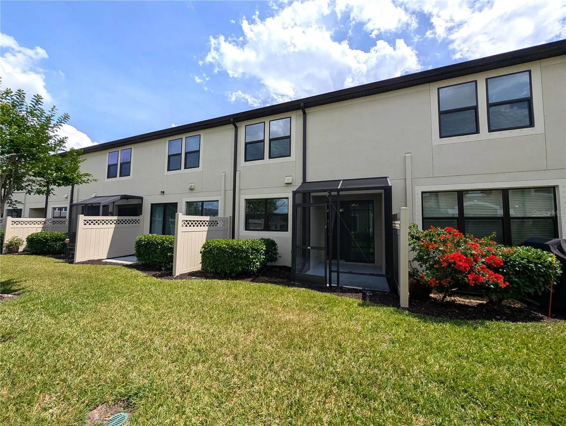 11451 Crowned Sparrow Lane Tampa FL 33626