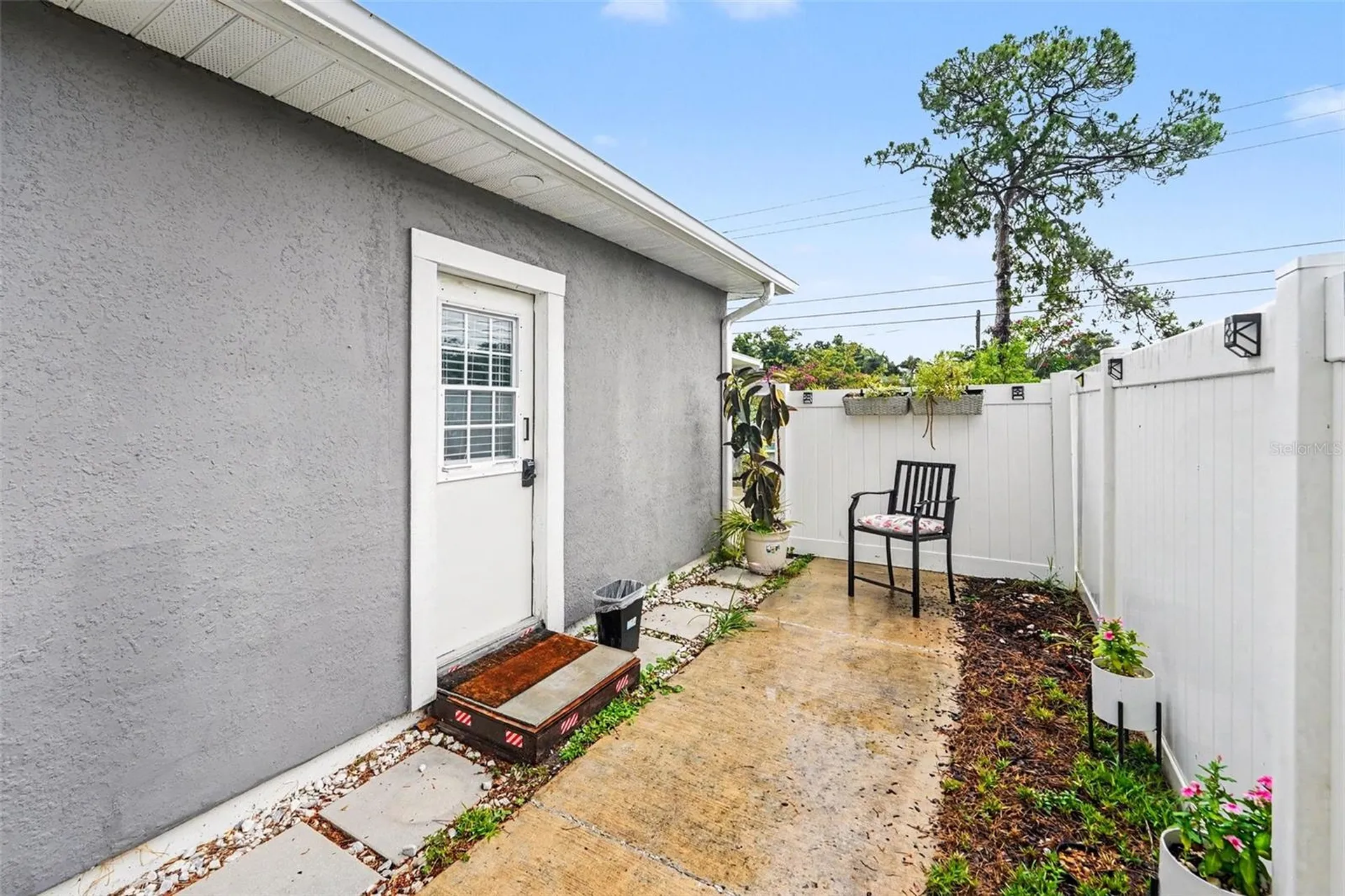 6242 5th Avenue N St Petersburg FL 33710