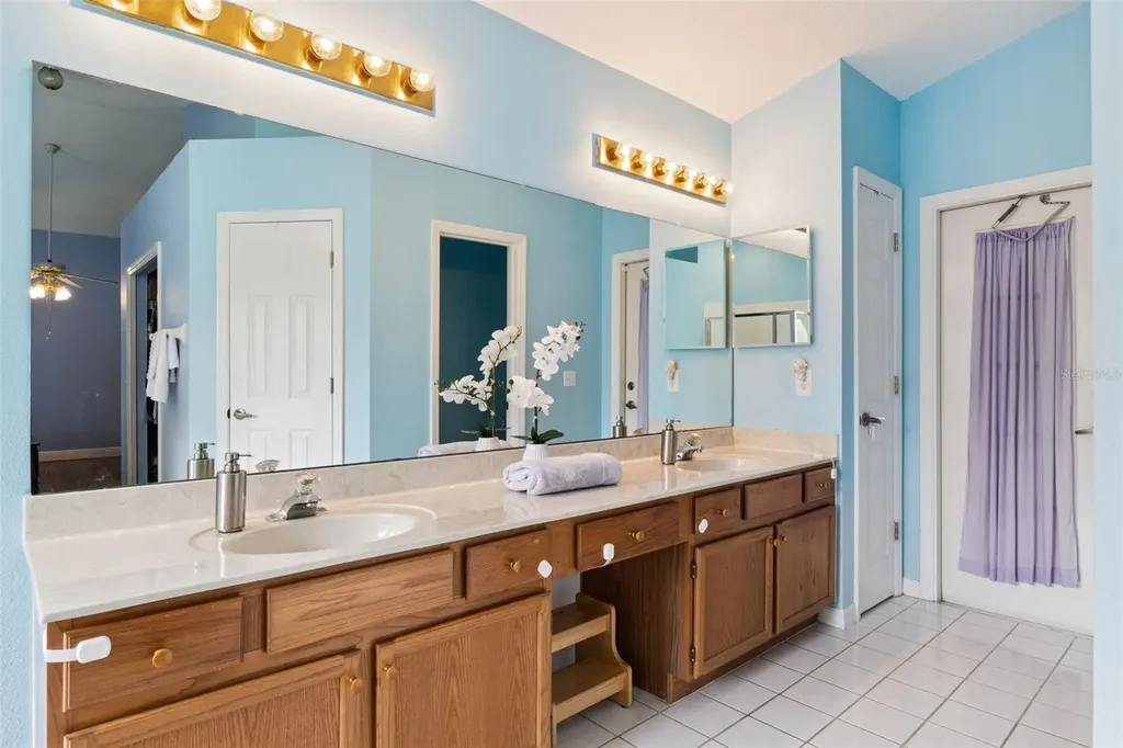 3883 Kingston Oaks Cove Oviedo FL 32765