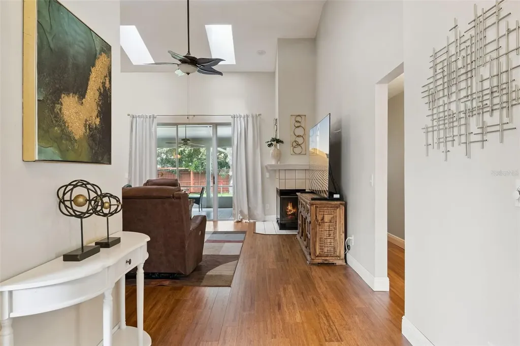 3883 Kingston Oaks Cove Oviedo FL 32765