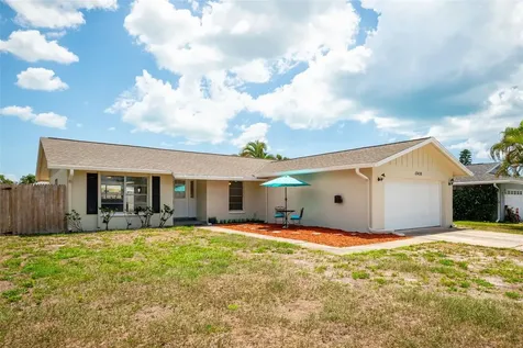 13430 Coronado Drive Largo FL 33774