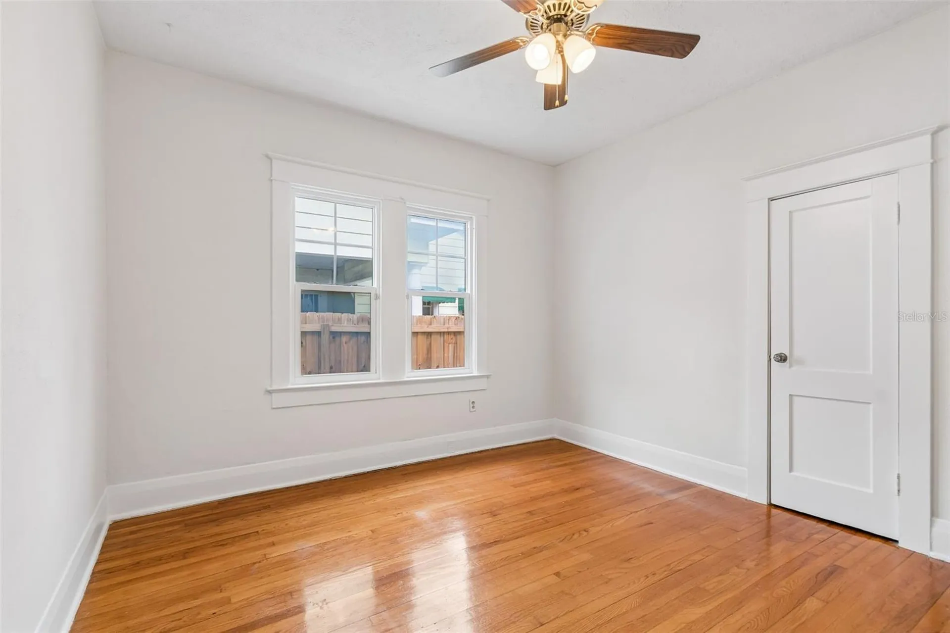 2434 W Prospect Road Tampa FL 33629
