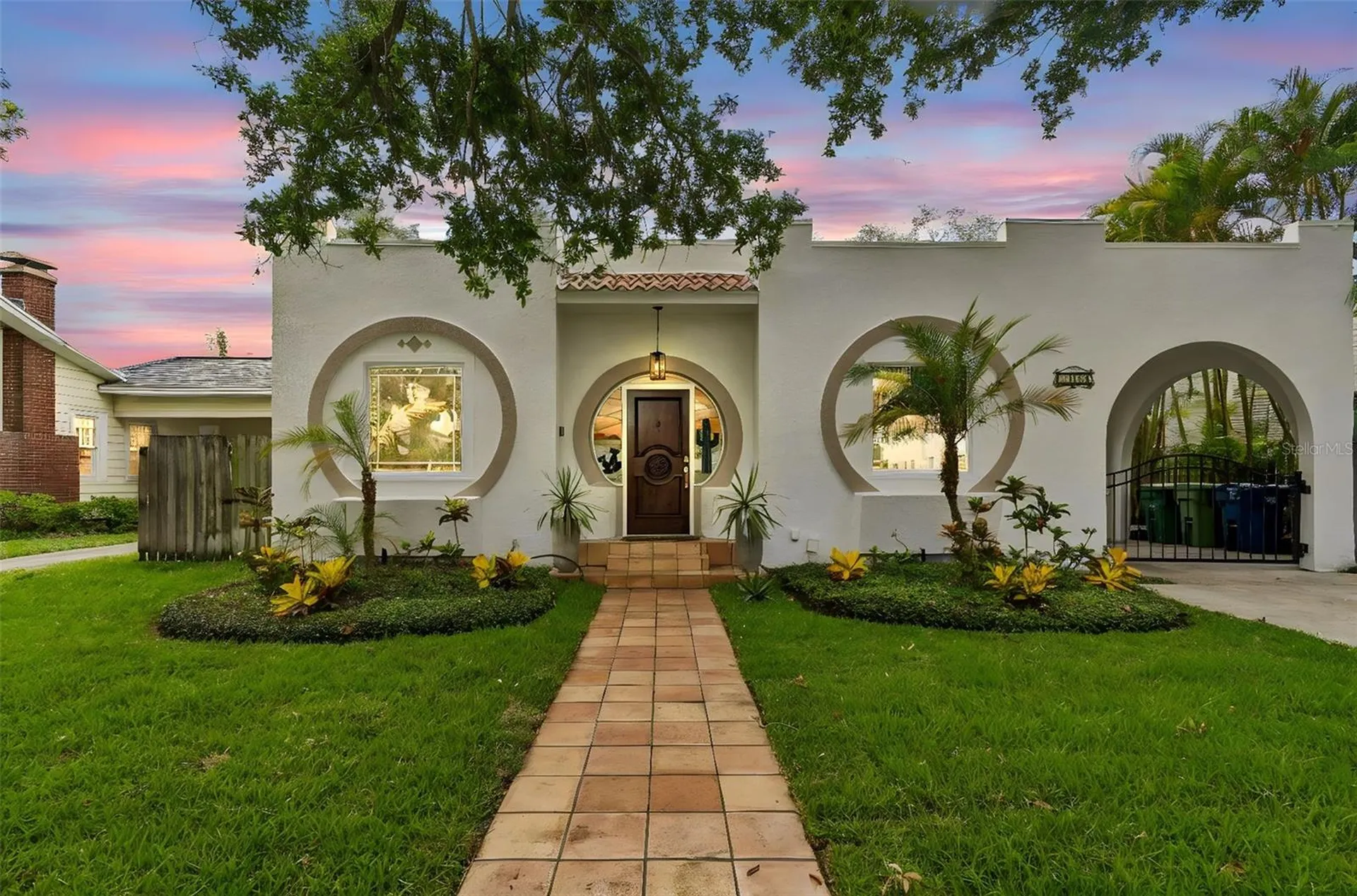 2434 W Prospect Road Tampa FL 33629