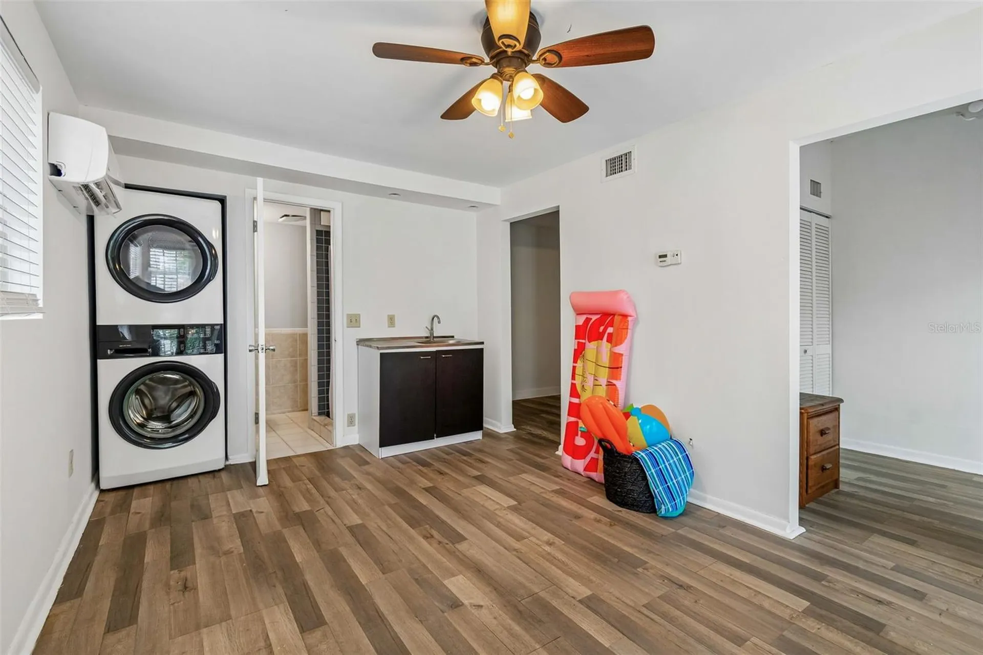 2434 W Prospect Road Tampa FL 33629
