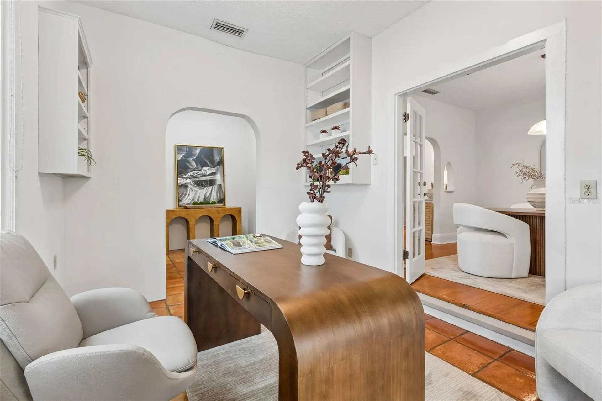 2434 W Prospect Road Tampa FL 33629