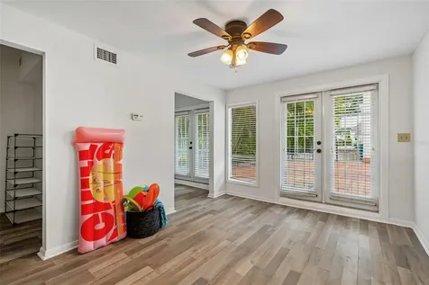 2434 W Prospect Road Tampa FL 33629