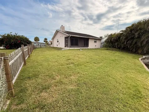 3549 Westminister Court Holiday FL 34691