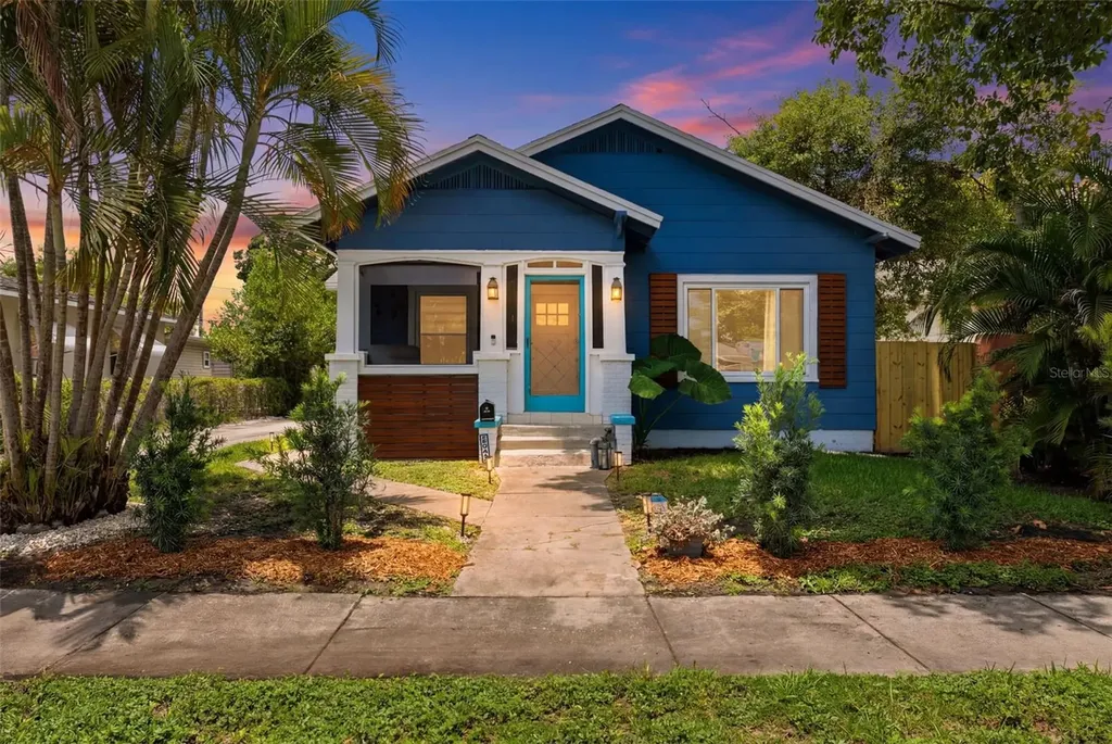 2237 14th Avenue N St Petersburg FL 33713