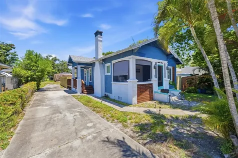 2237 14th Avenue N St Petersburg FL 33713