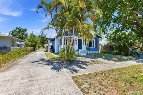 2237 14th Avenue N St Petersburg FL 33713