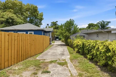 2237 14th Avenue N St Petersburg FL 33713
