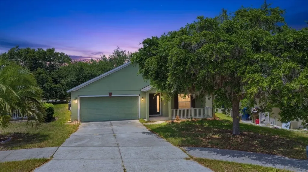3002 Lorimer Court Groveland FL 34736