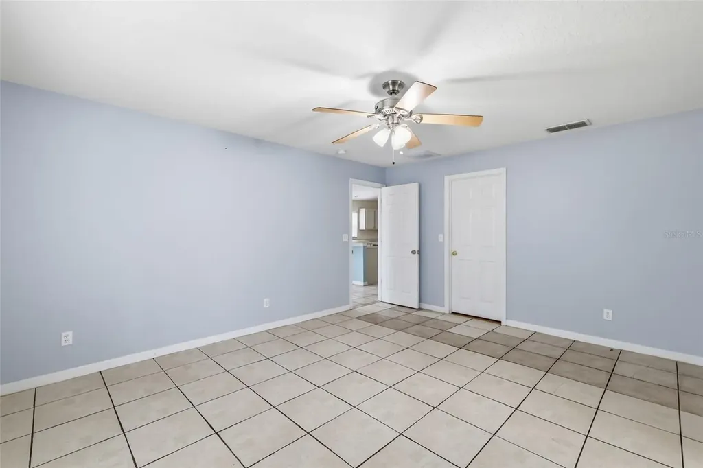 3002 Lorimer Court Groveland FL 34736