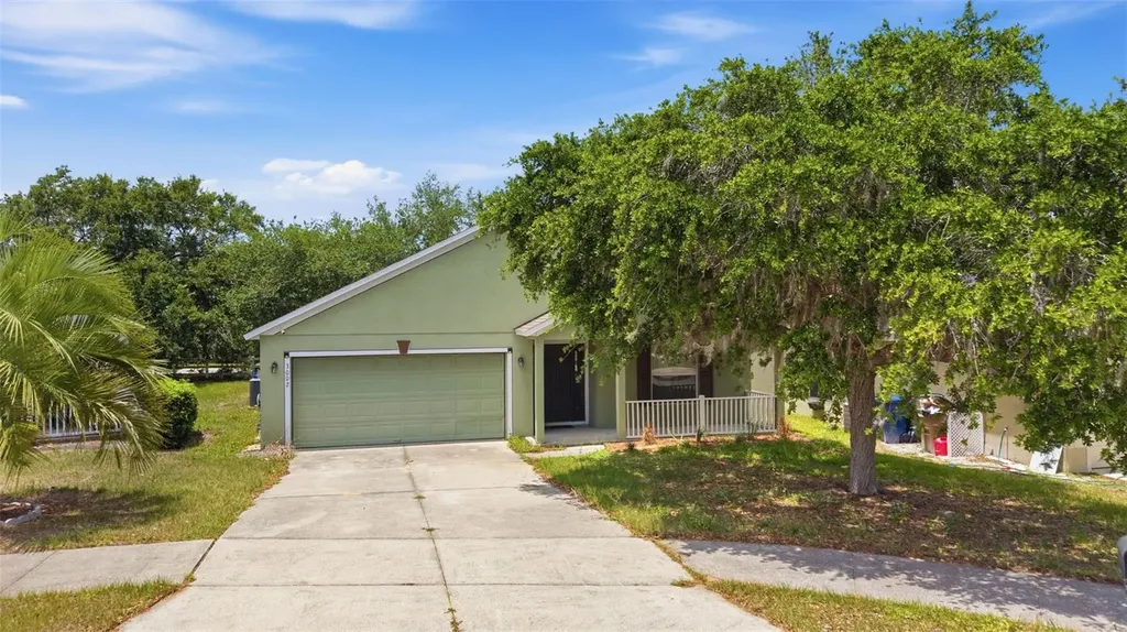 3002 Lorimer Court Groveland FL 34736