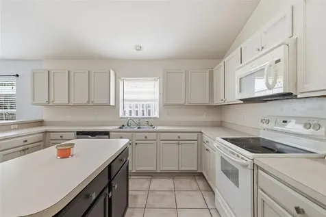 3002 Lorimer Court Groveland FL 34736