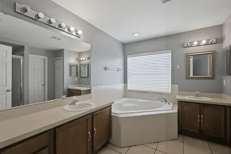 3002 Lorimer Court Groveland FL 34736
