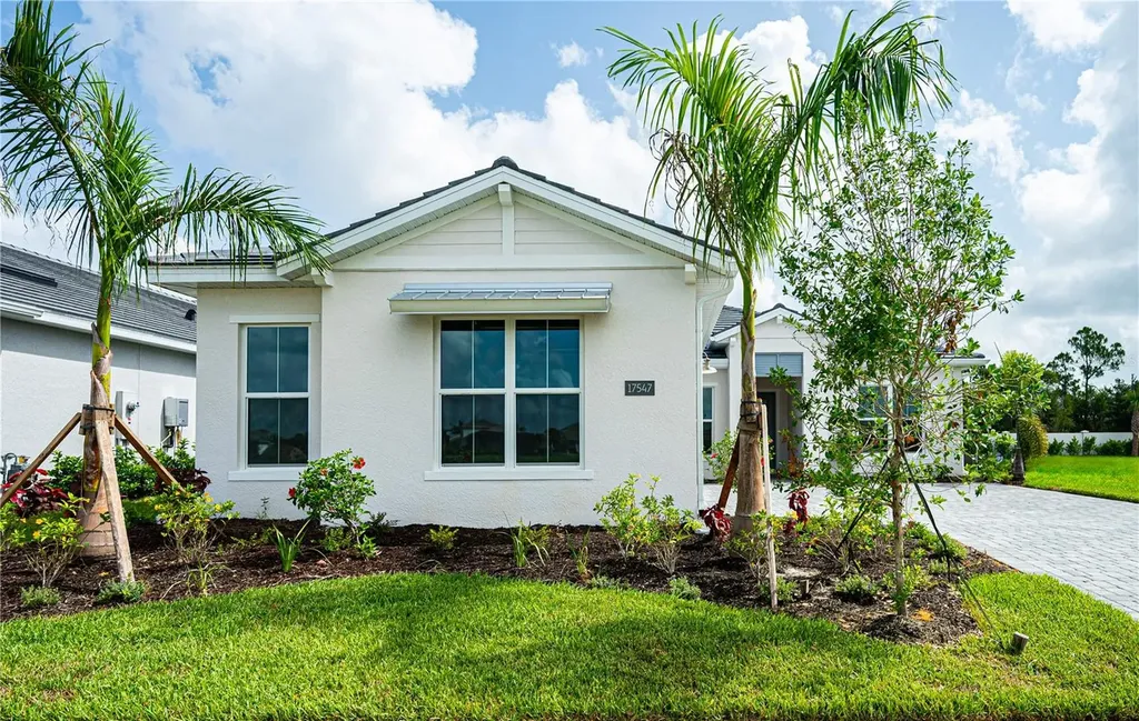 17547 Palmiste Drive Bradenton FL 34202