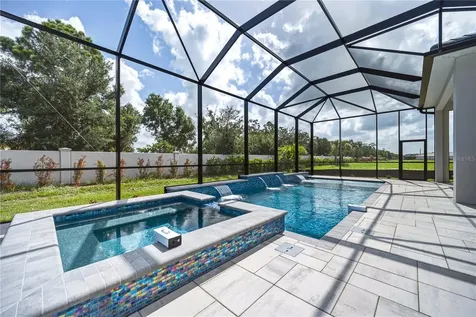 17547 Palmiste Drive Bradenton FL 34202