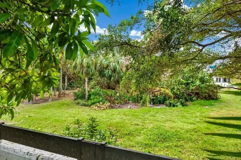 840 Bayport Way Longboat Key FL 34228