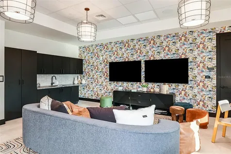 7903 Interstellar Avenue Sarasota FL 34241
