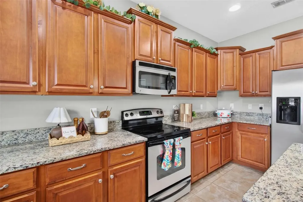 18021 Atherstone Trail Land O Lakes FL 34638